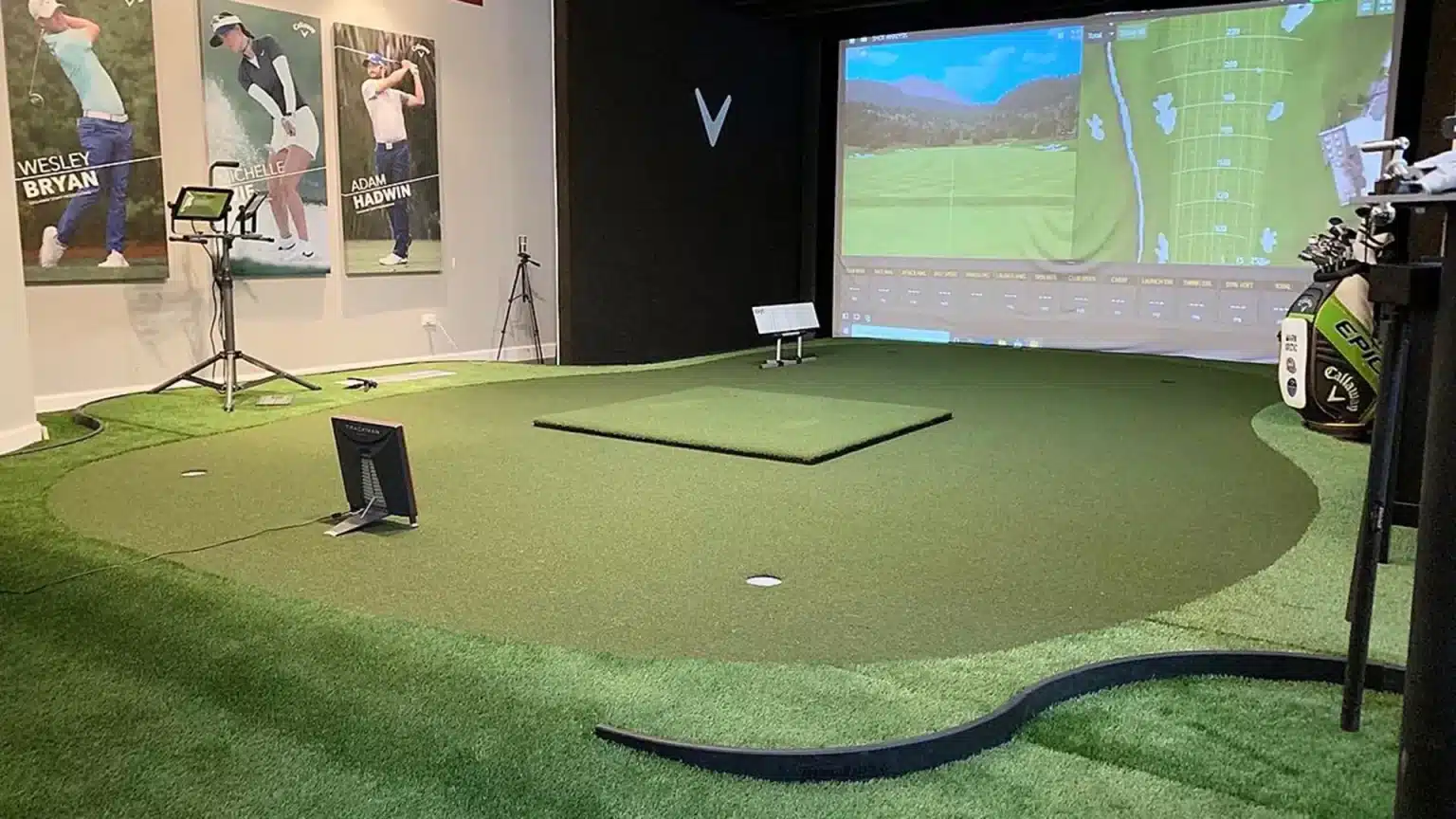 indoor putting greens